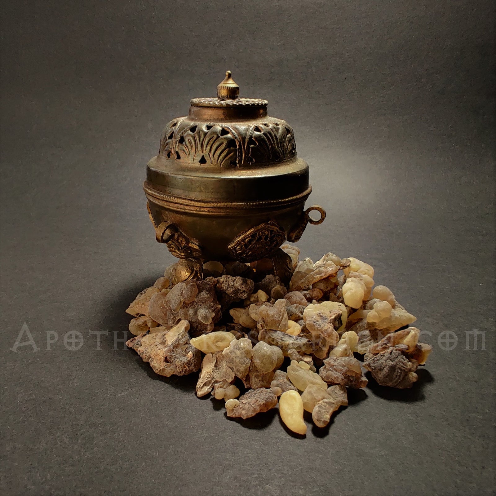 Boswellia-occulta-essential-oil