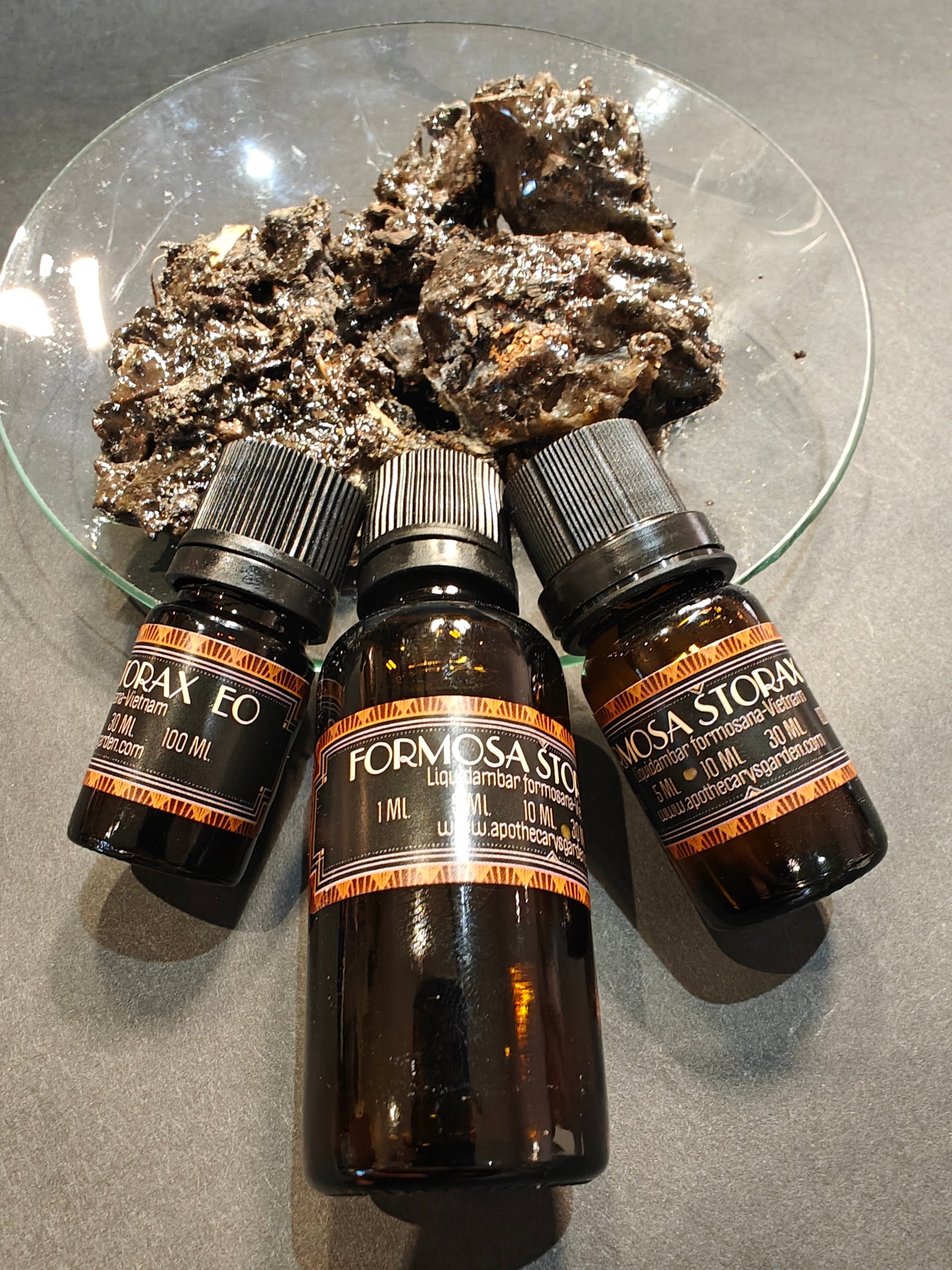 Storax Essential Oil-Amber & Honey Aroma with floral and fruity notes