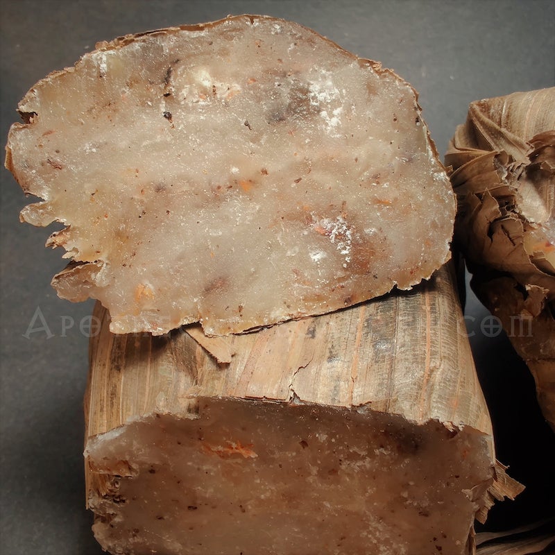 Pom Copal Resin Extract