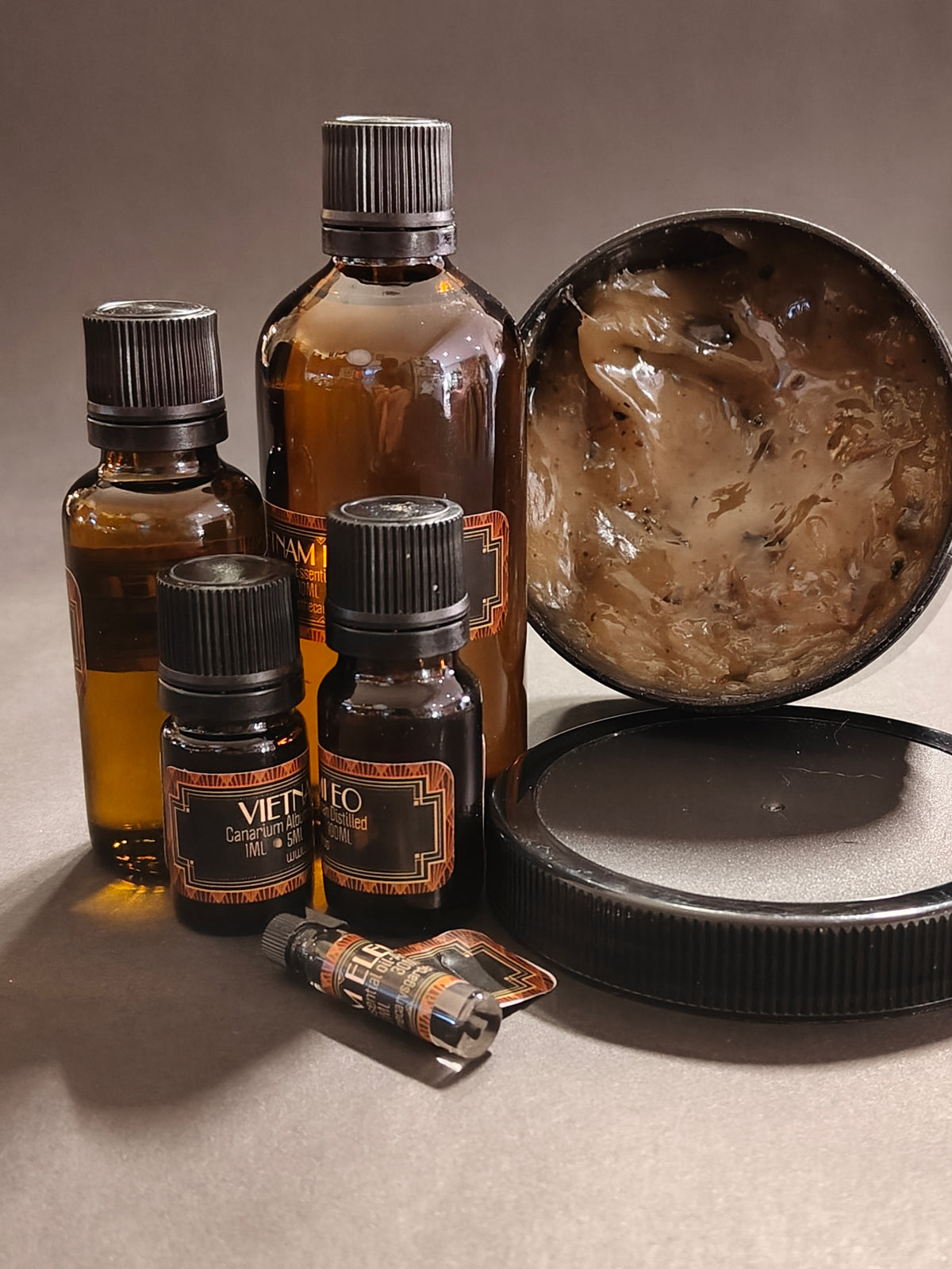 Vietnam Elemi Essential Oil-Canarium Album-Vietnam-Artisan distilled