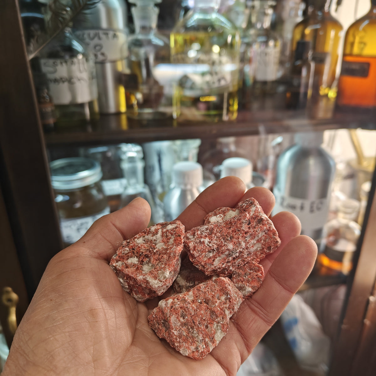 Red Jawi. Traditional Arabian Incense-Bakhour-LubanJawi