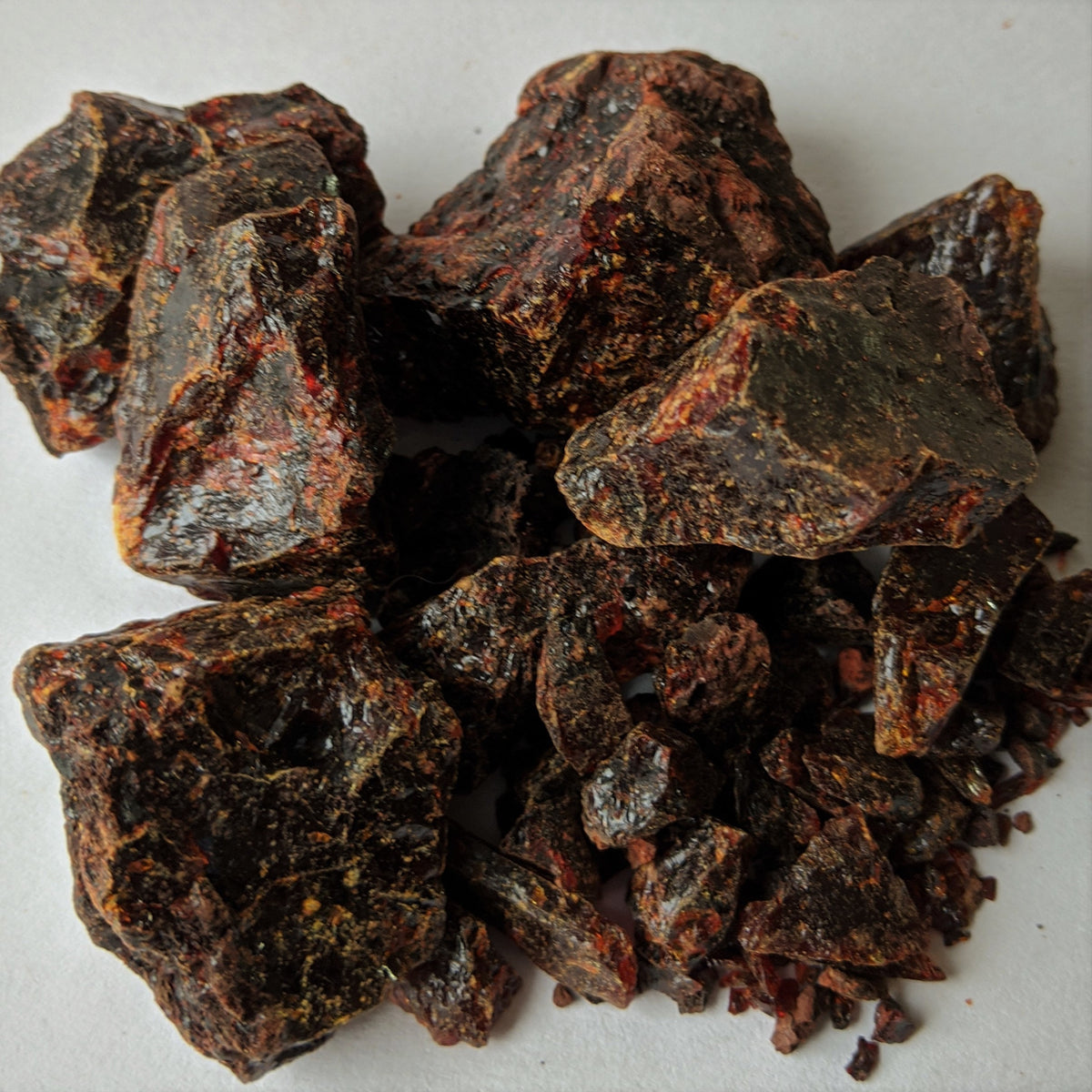 Xanthorrhoea resin, Australian Grass tree resin, Gum Acaroid, Yakka. Sustainably harvested-Australia