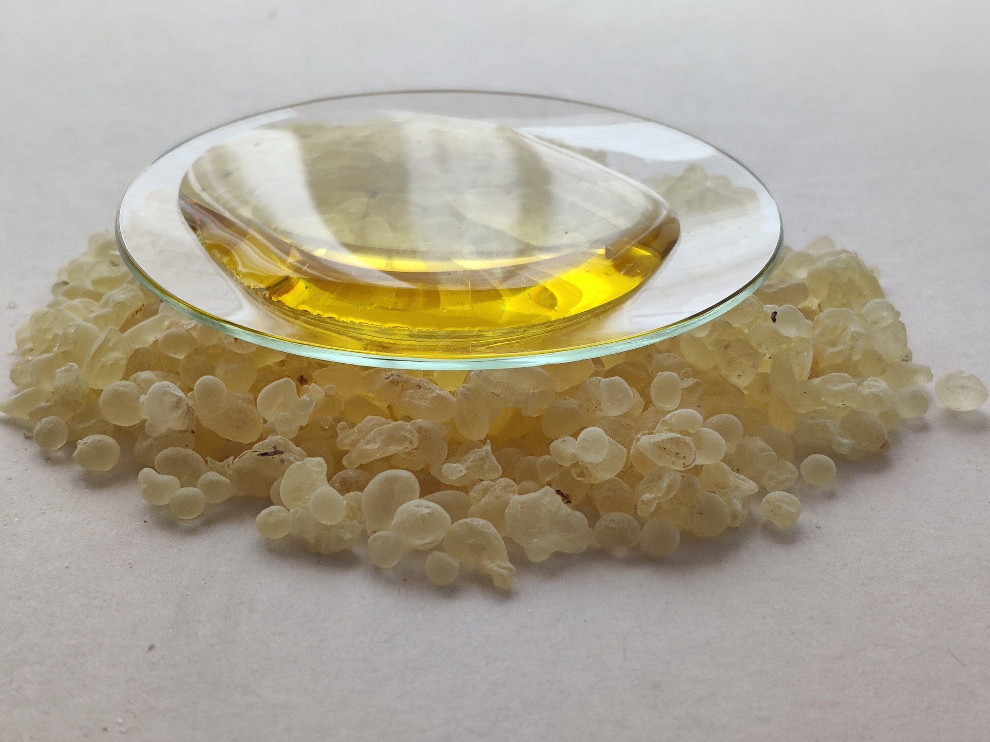 Mastic Resinoid-Mastic Chios Resin Absolute. For perfume,incense and cosmetics. Pourable and sweet-scented