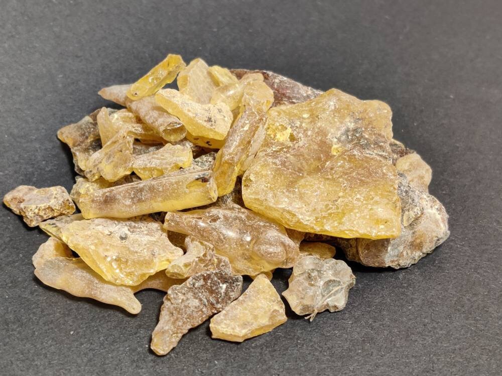 Zanzibar Copal-Hymenaea verrucosa-Madagascar-For incense-Craft and Art-Sustainable harvest